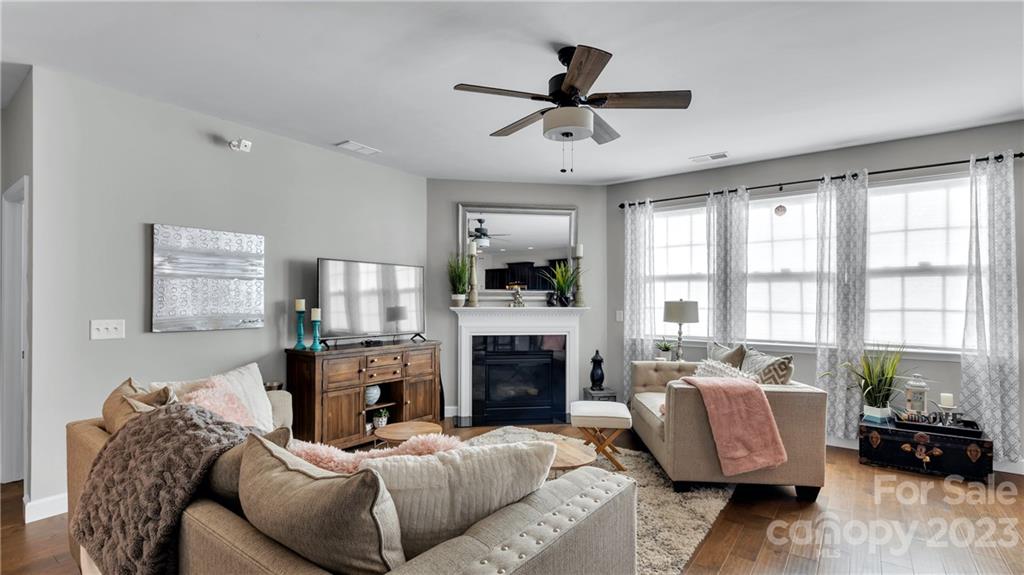 Almond Glen - Residential