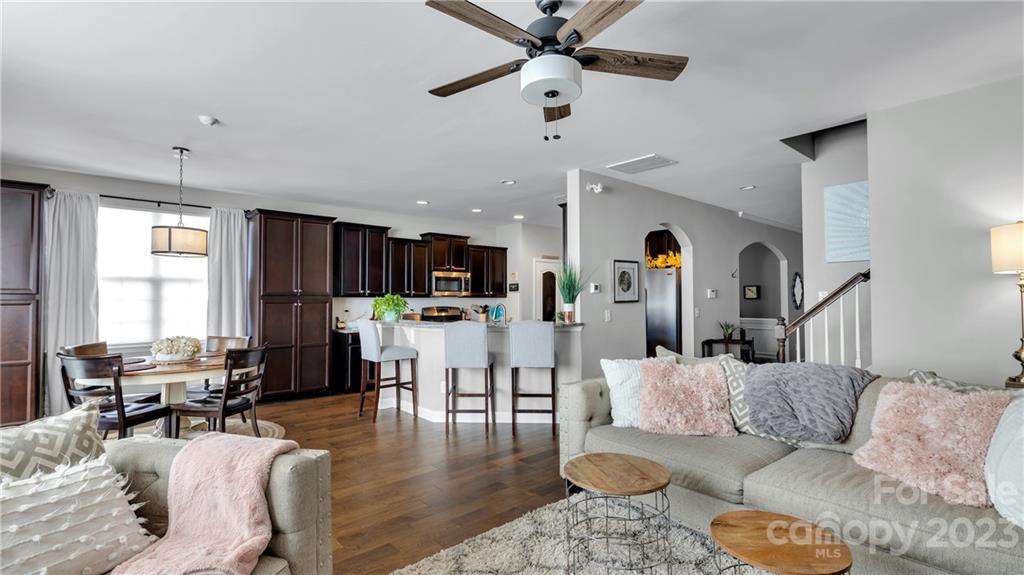 Almond Glen - Residential