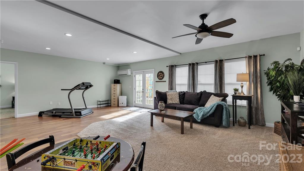 Almond Glen - Residential