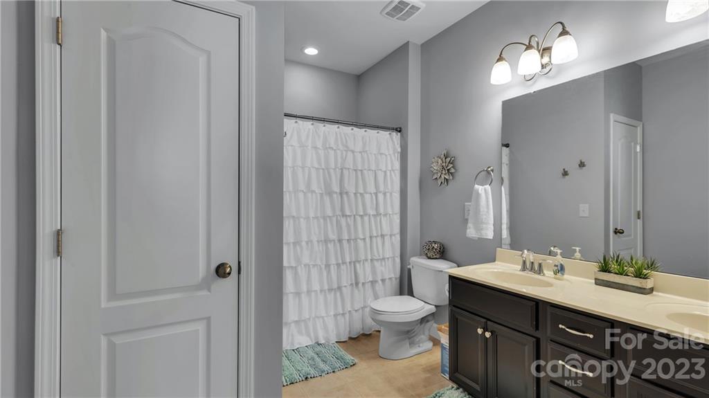 Almond Glen - Residential