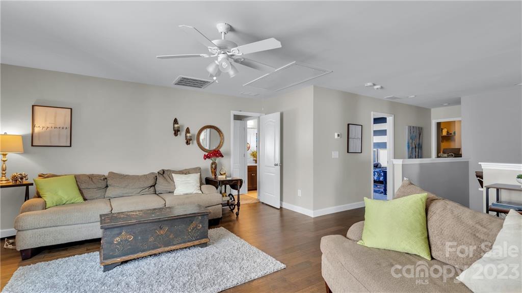 Almond Glen - Residential