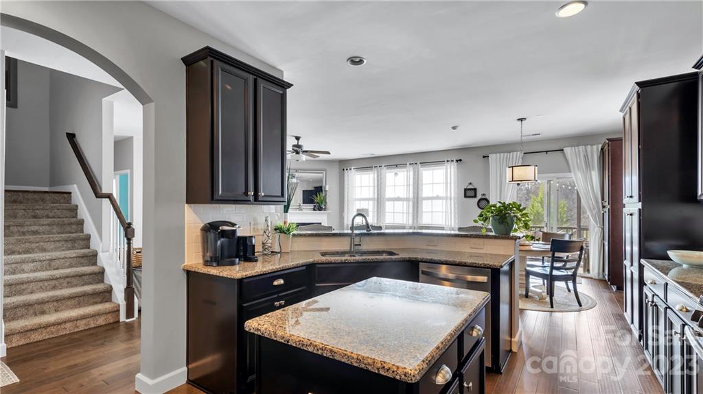 Almond Glen - Residential