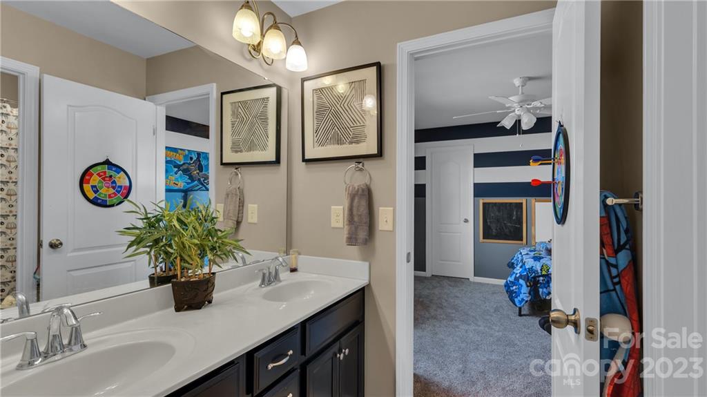 Almond Glen - Residential