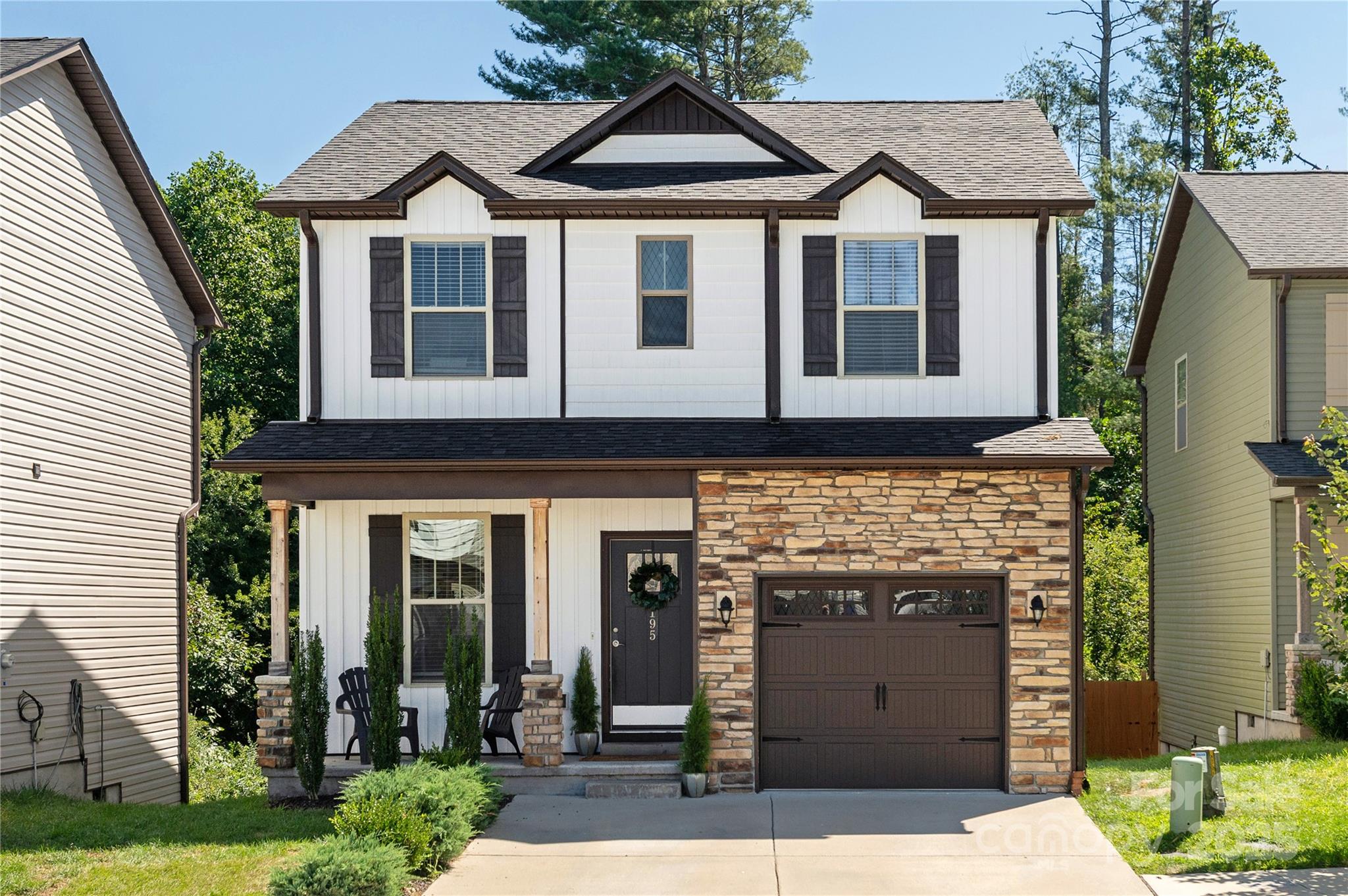 Sycamore Cottages - Residential