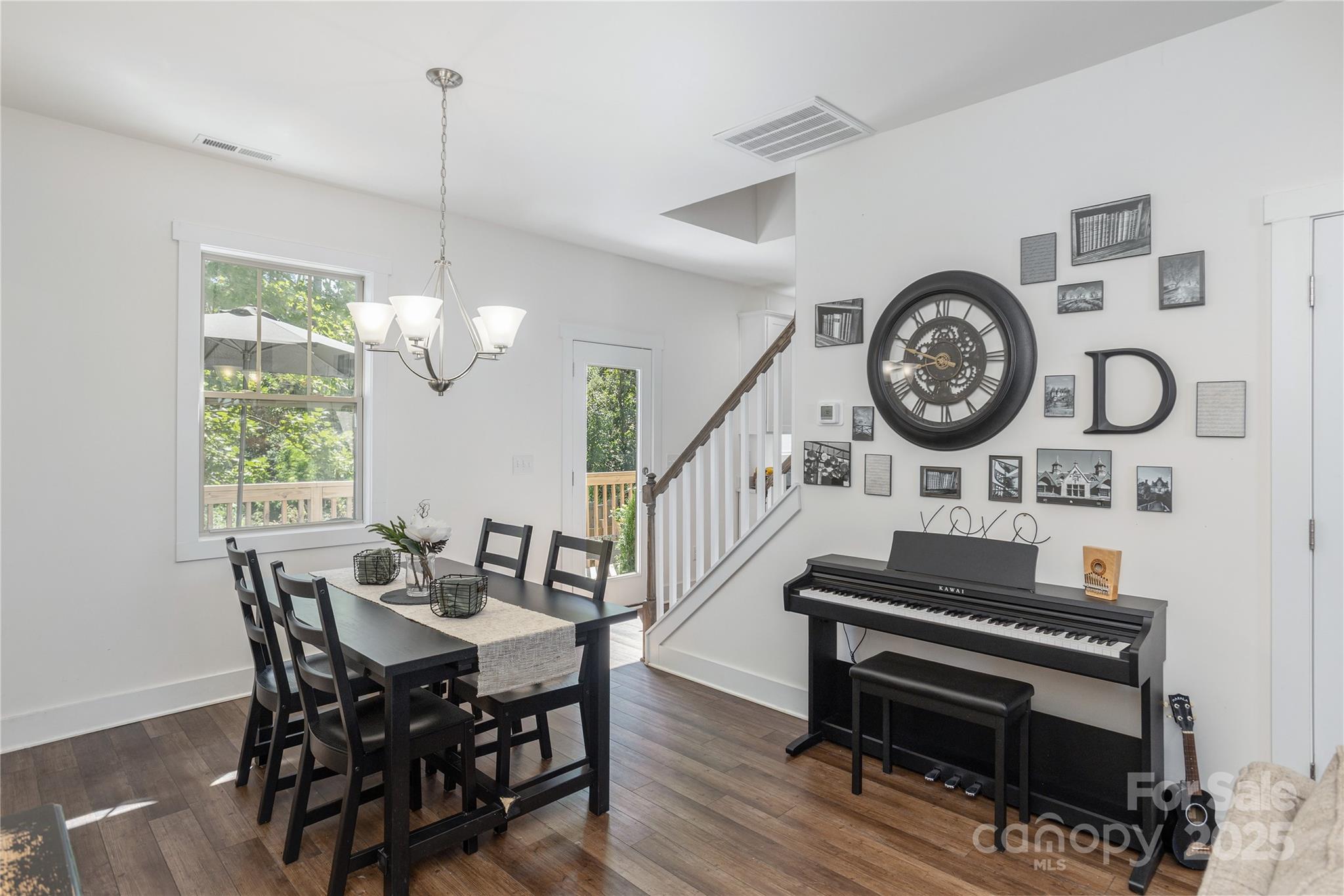 Sycamore Cottages - Residential
