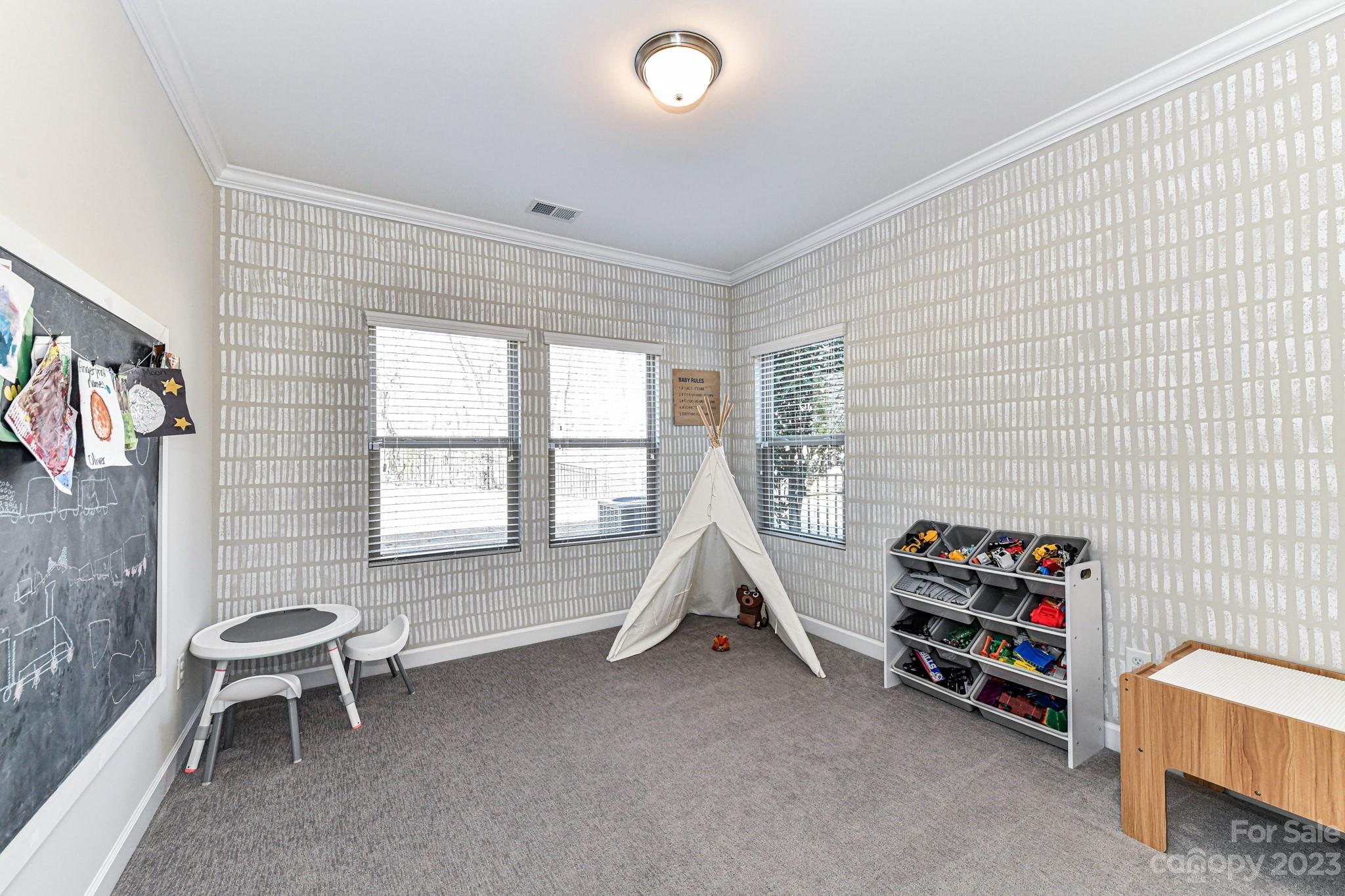 Saxon Place - Residential