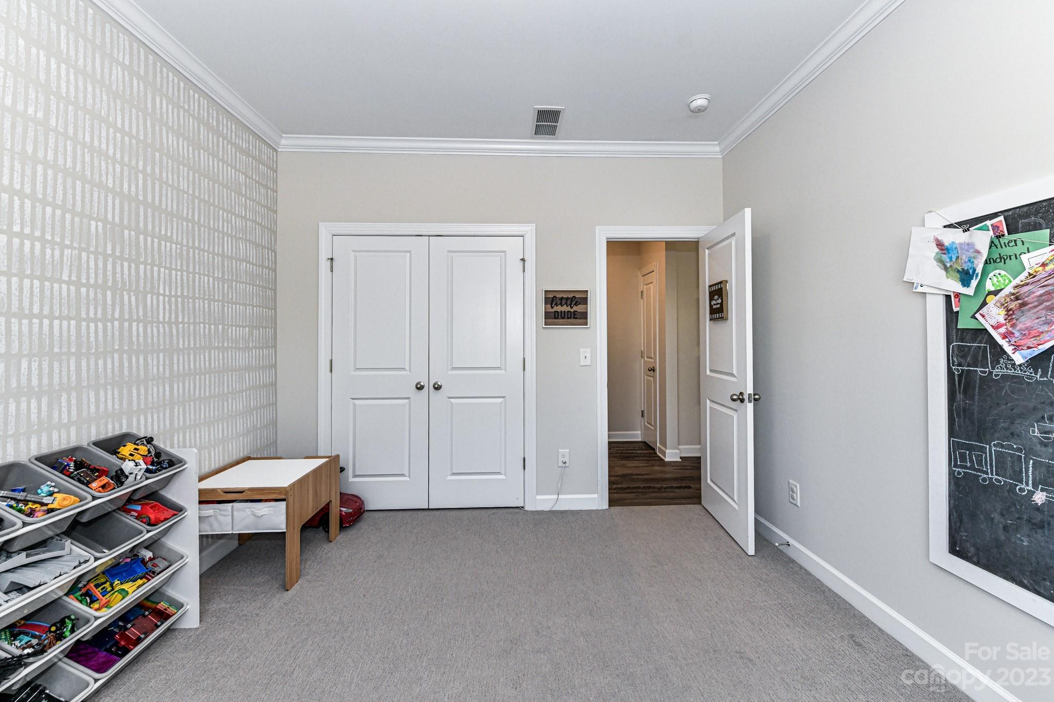 Saxon Place - Residential