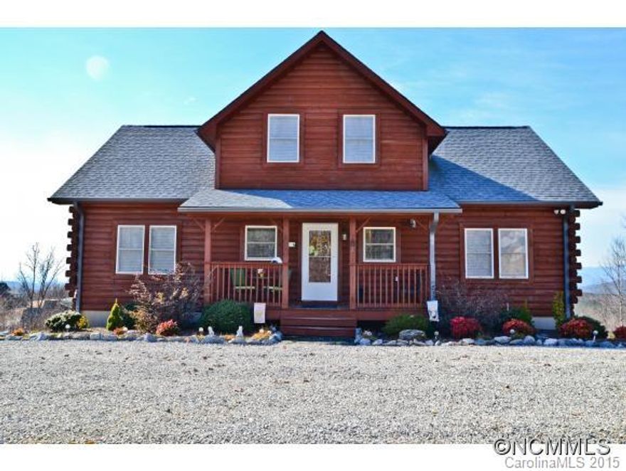 SPECTACULAR VIEWS and a SPECTACULAR HOME nestled in the desirable subdivision of Grandview Peaks in Nebo, NC. Property sits on 2.57 Acres and offer a sweeping mountain view from back of home. Once inside you will fall in love with the open floor plan. Eat in Kitchen area has a large laundry room off of it....Living Area is situated in between the master suite and additional two bedrooms and bath.