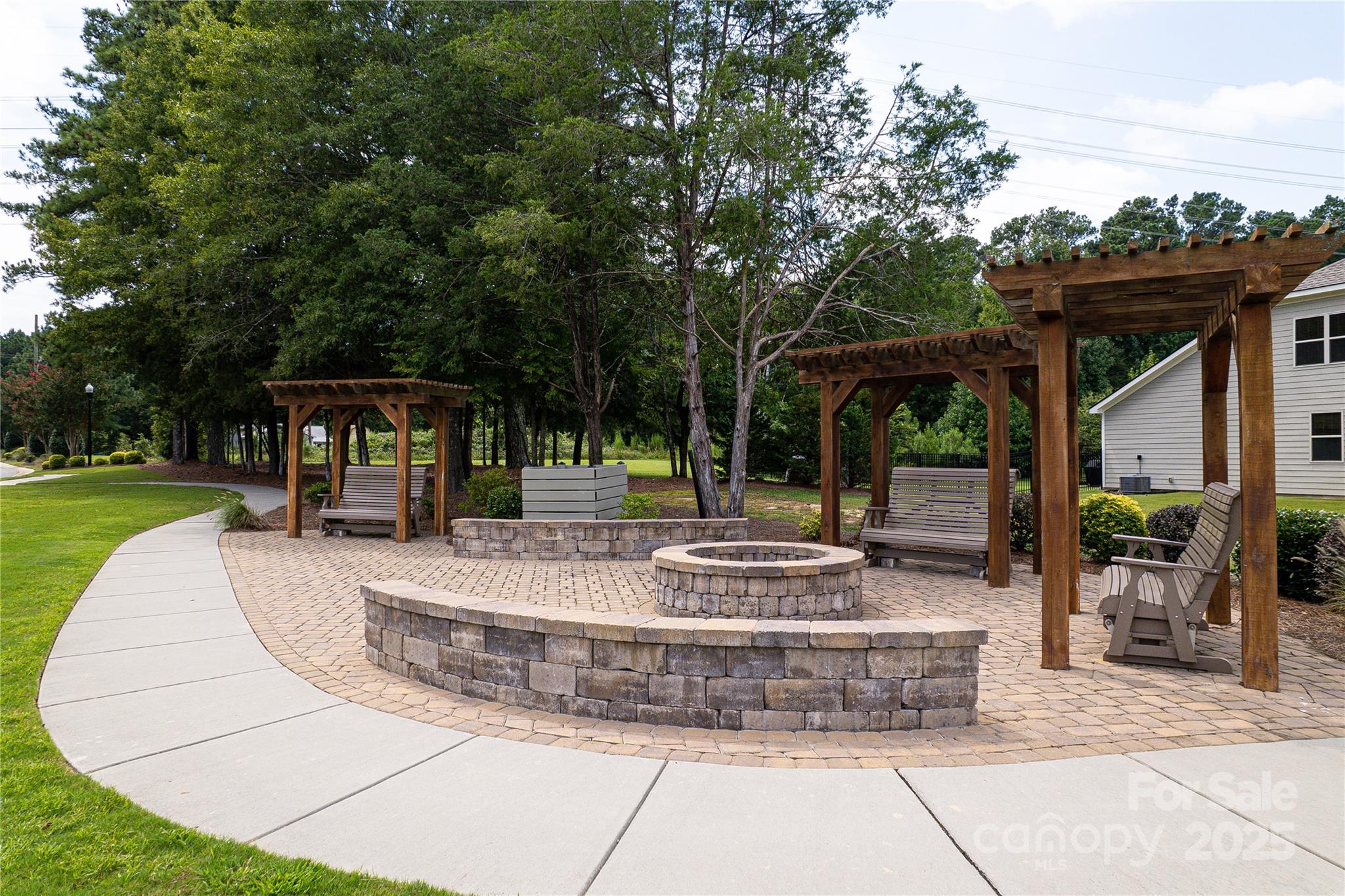 Rhyne Estates - Residential