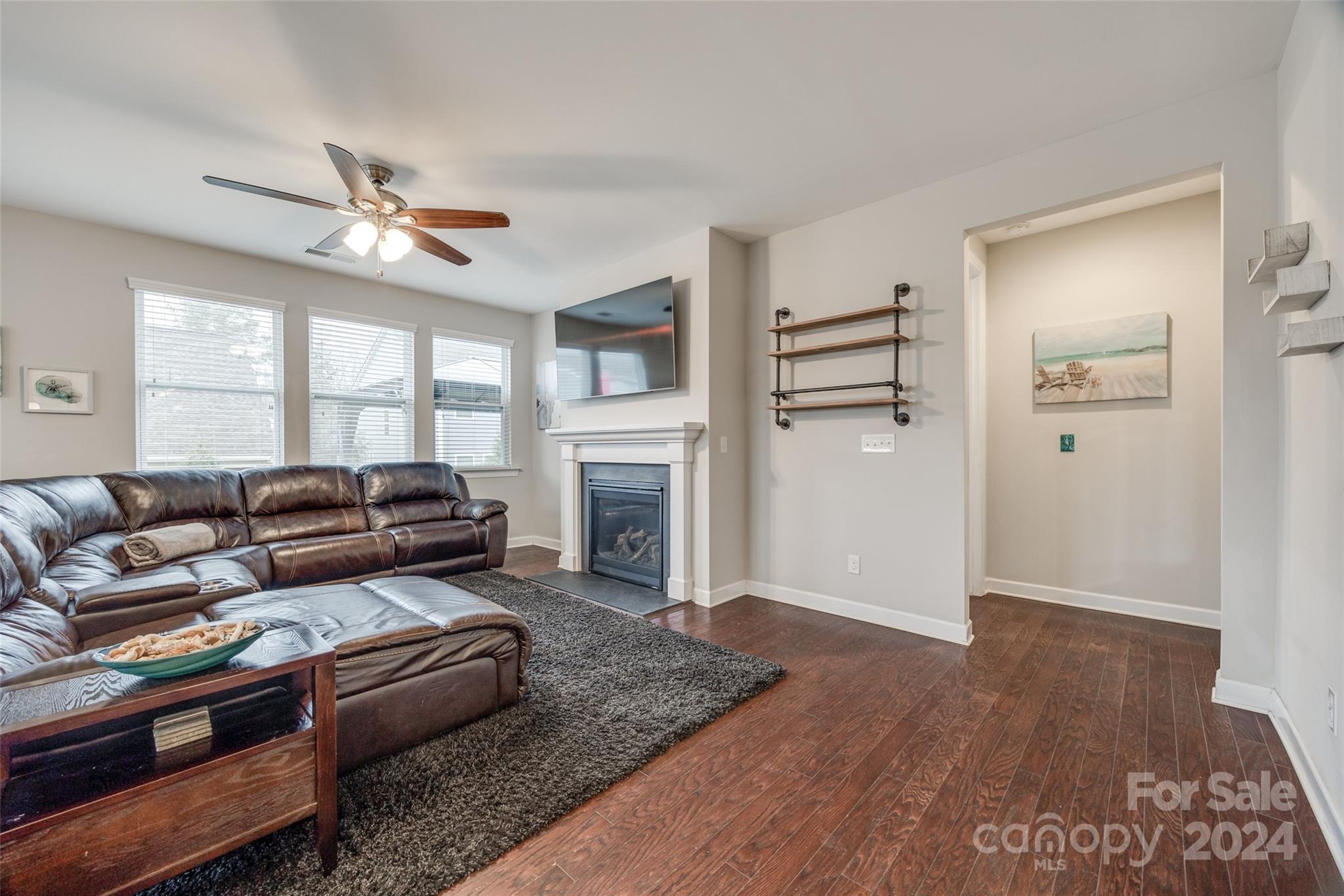 Lake Crest - Residential