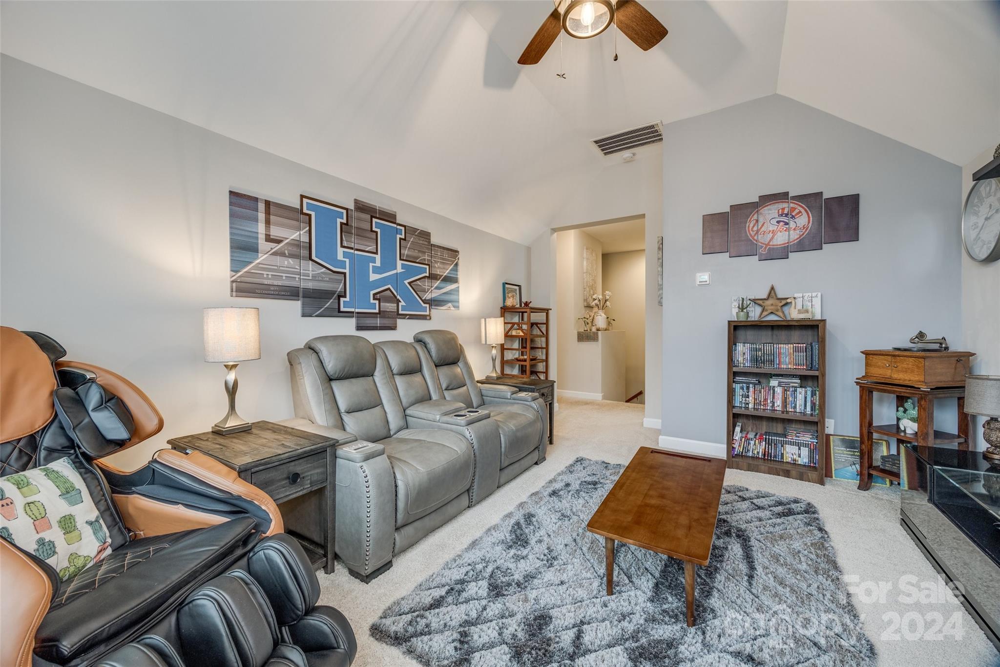 Lake Crest - Residential