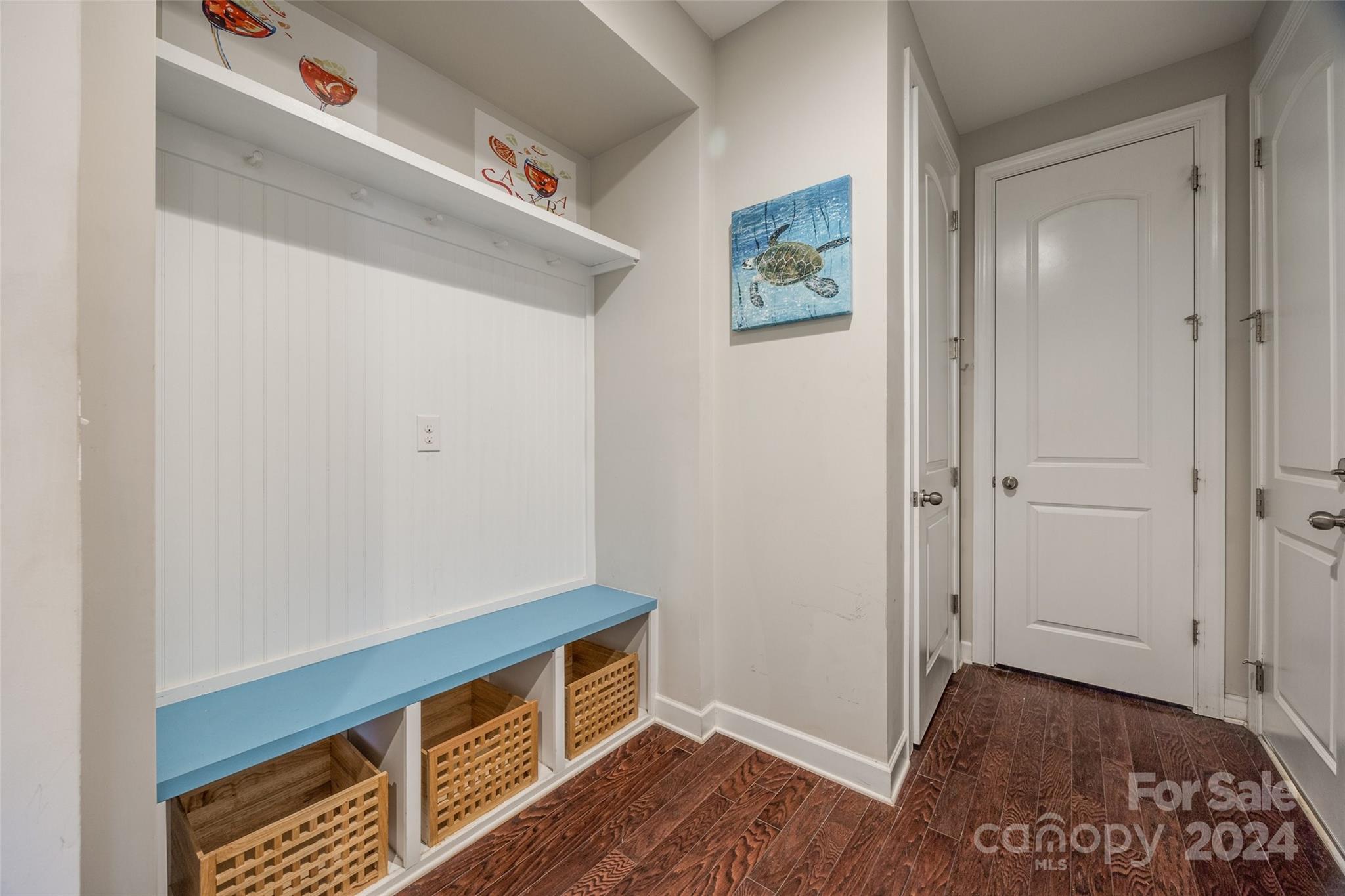 Lake Crest - Residential