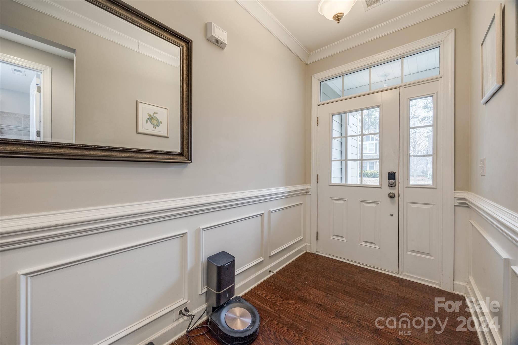 Lake Crest - Residential