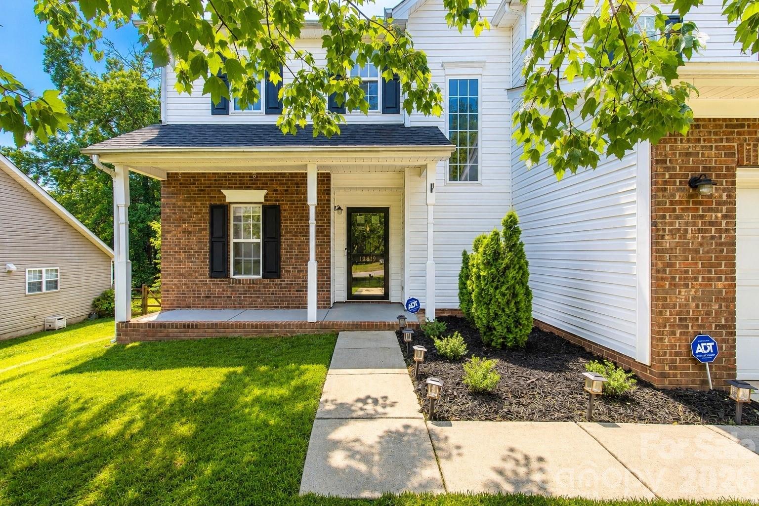 12819 Matisse Lane