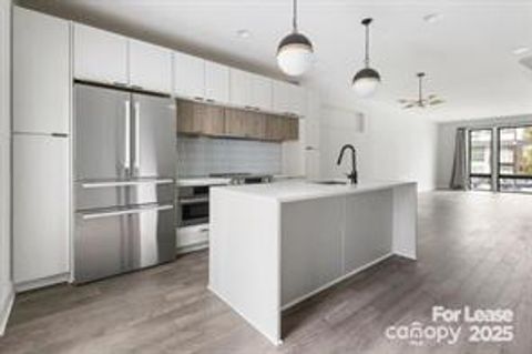 Photo of 1225 Minter Place, Charlotte, NC 28203 (MLS # 4306985)