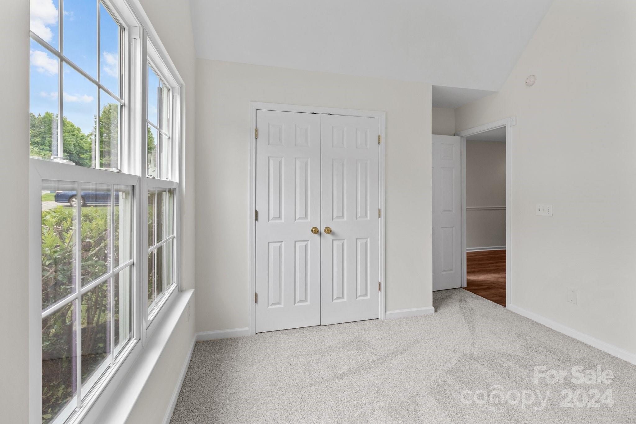 Sunset Oaks - Residential