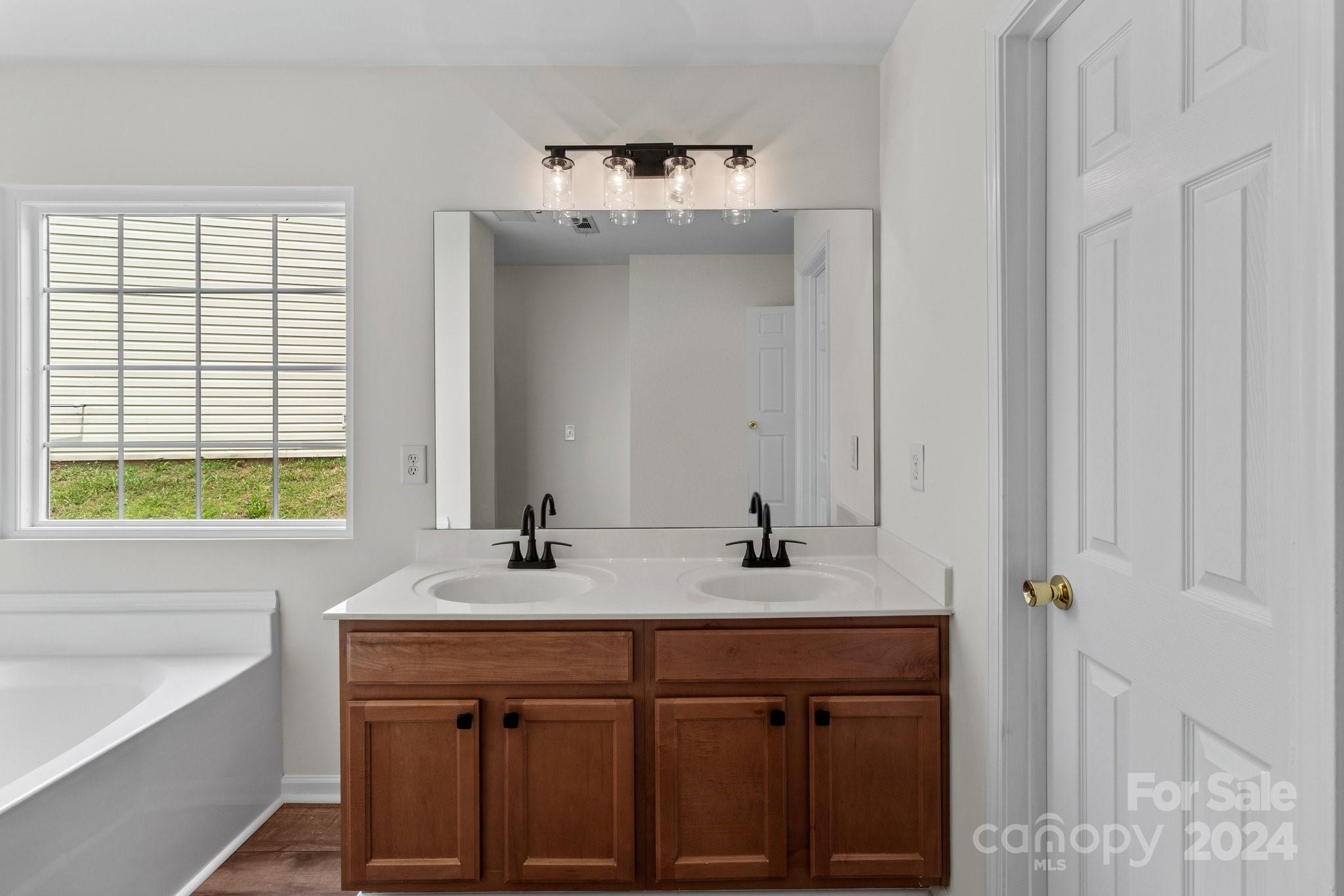 Sunset Oaks - Residential