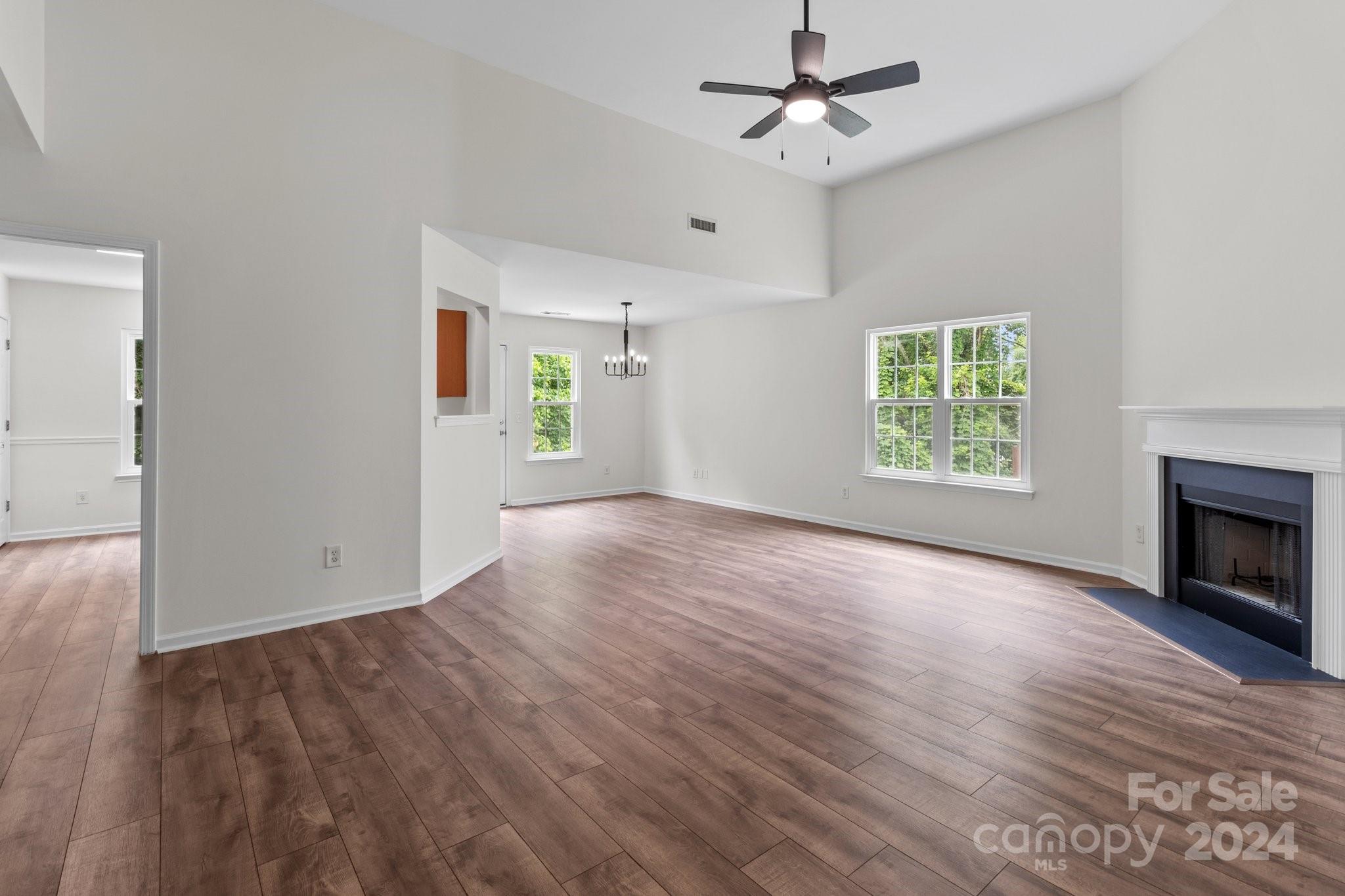 Sunset Oaks - Residential