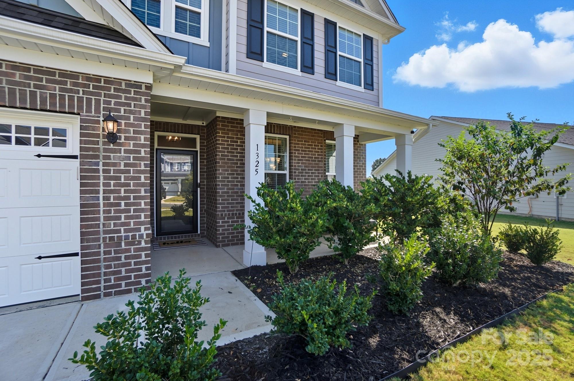 1325 Black Walnut Street