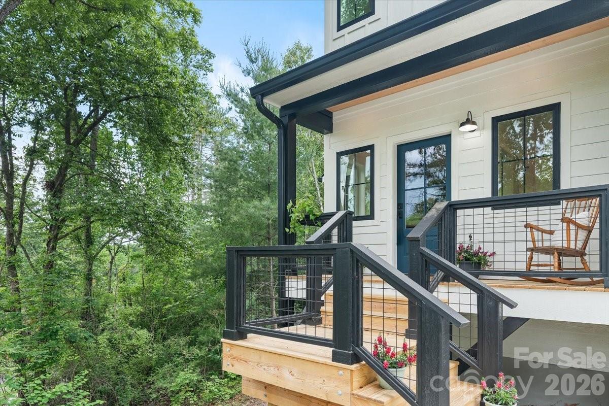 8 Wildwood Park Knoll