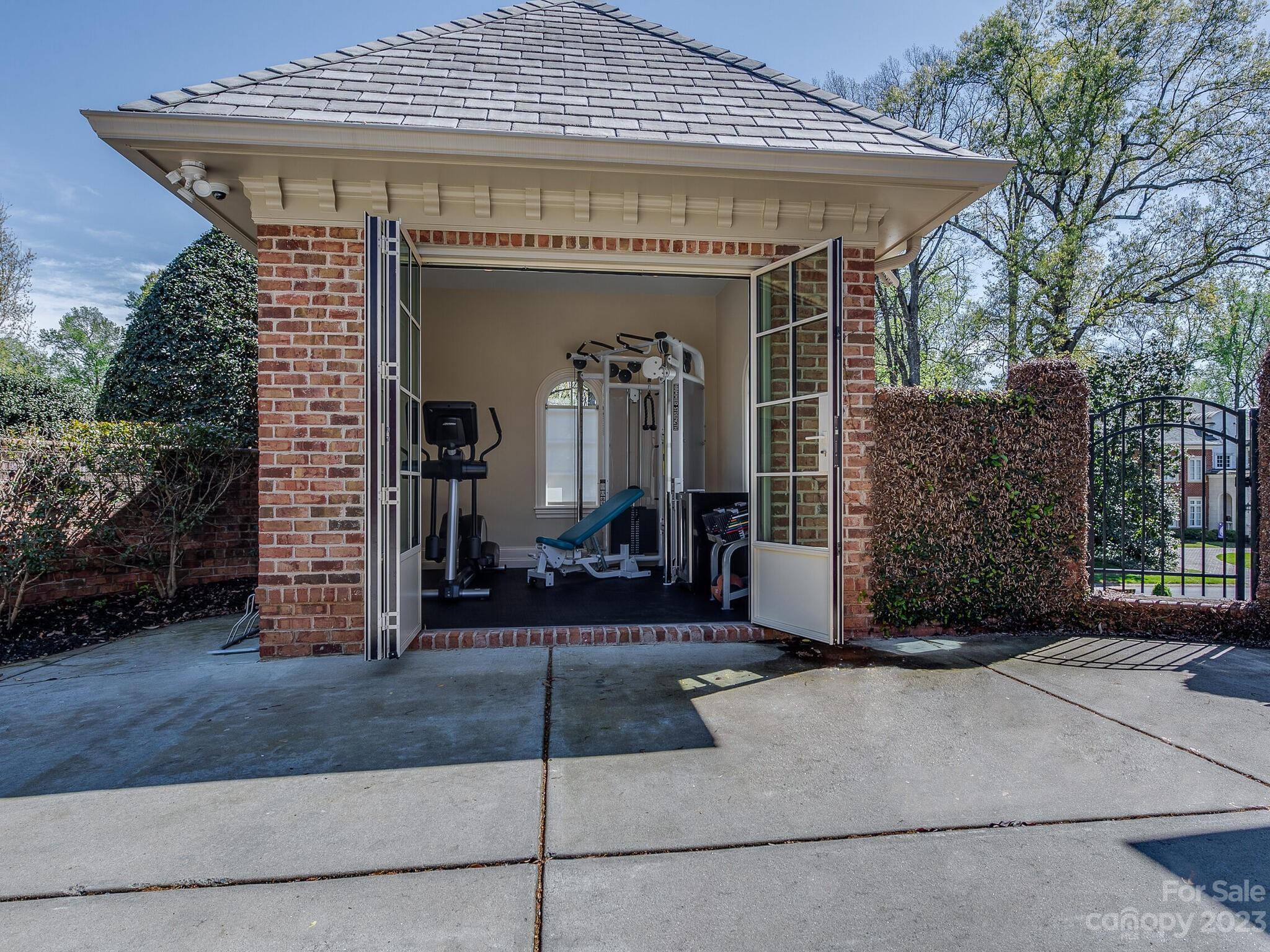 Foxcroft - Residential