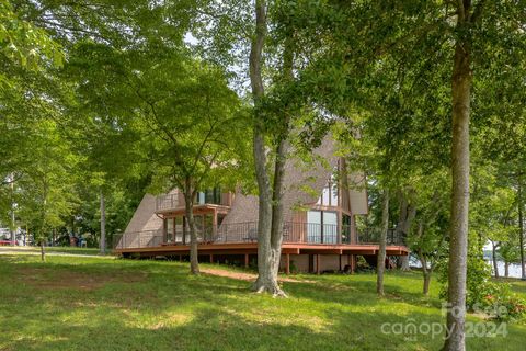 A home in Terrell