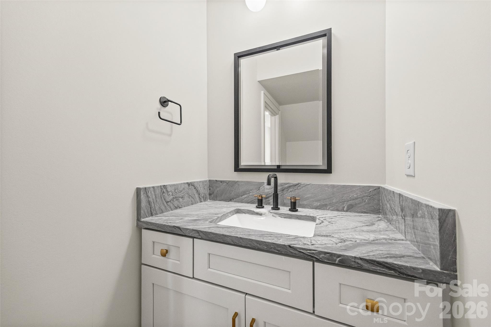 Crown Colony - Residential