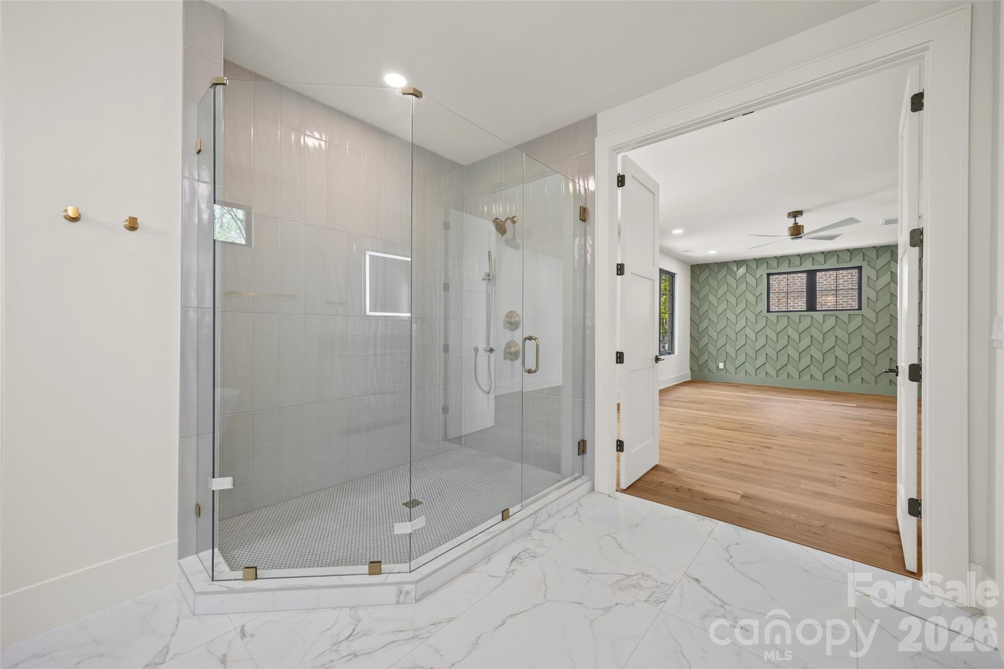 Crown Colony - Residential