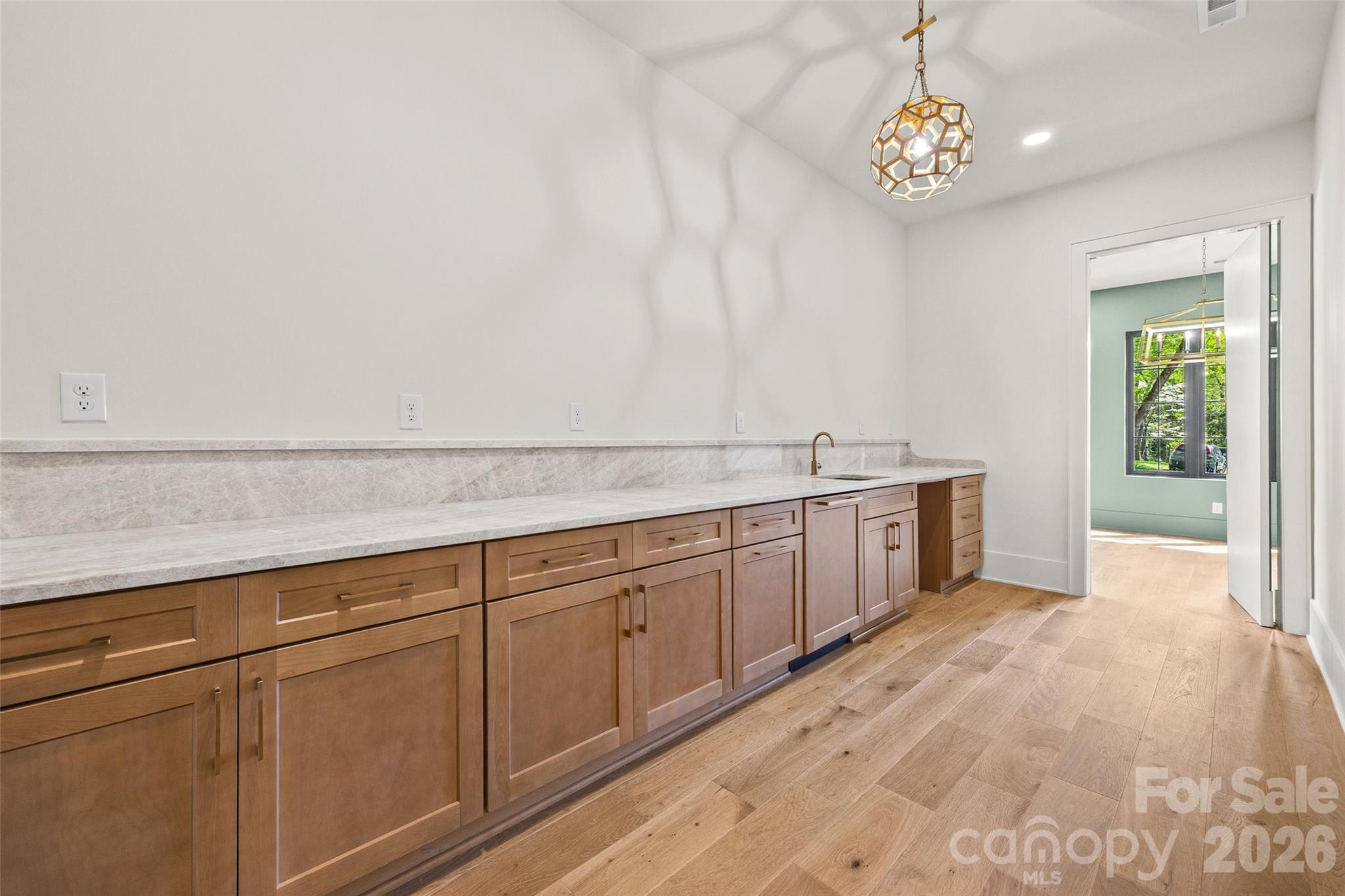 Crown Colony - Residential