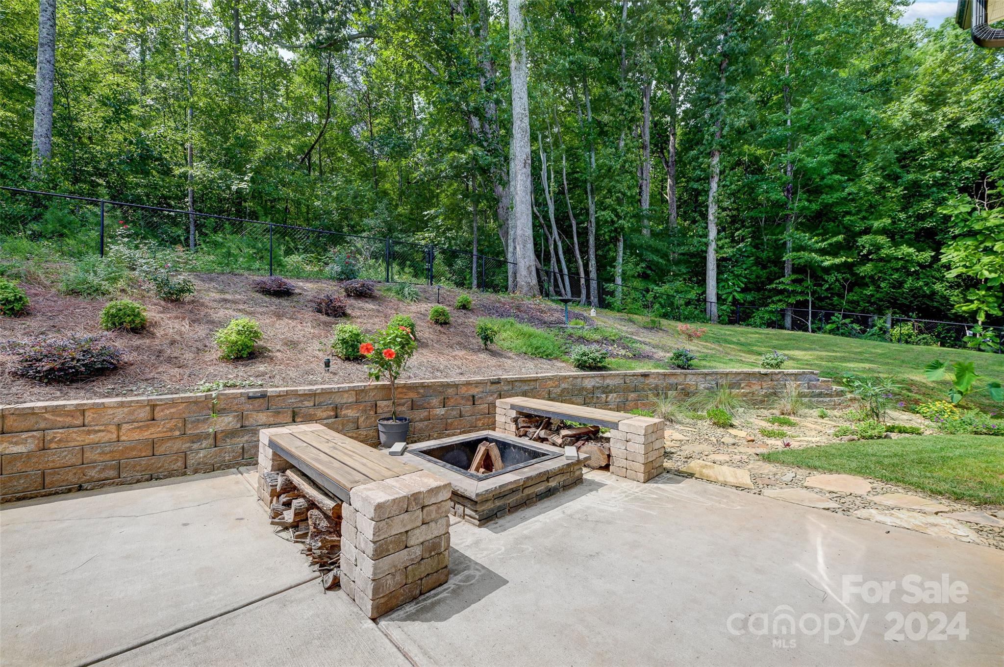 Bennington Woods - Residential