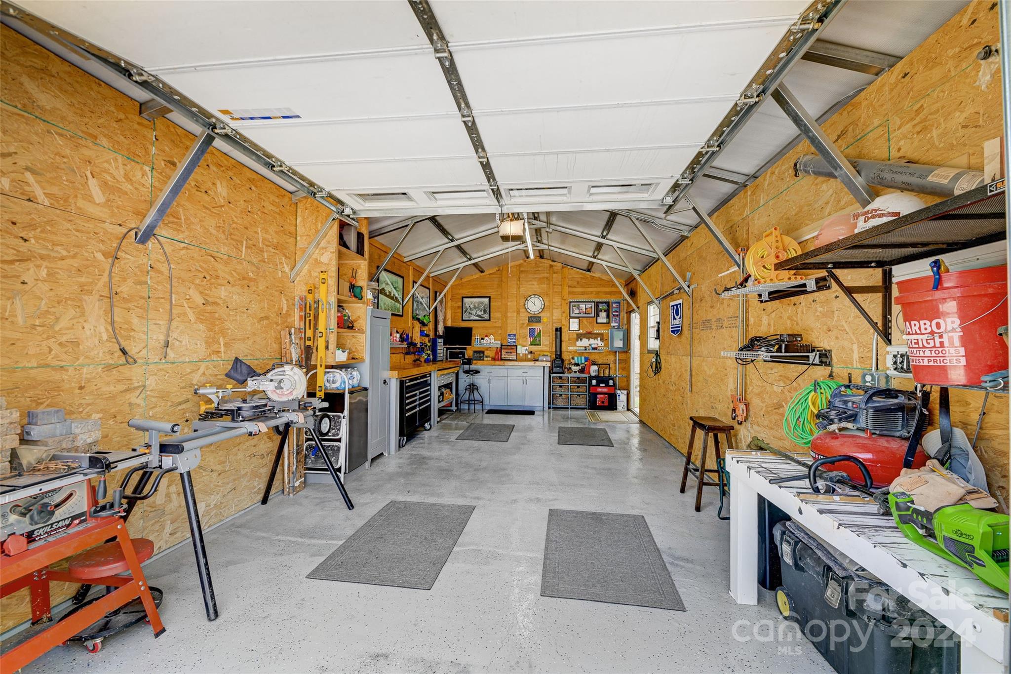 Bennington Woods - Residential