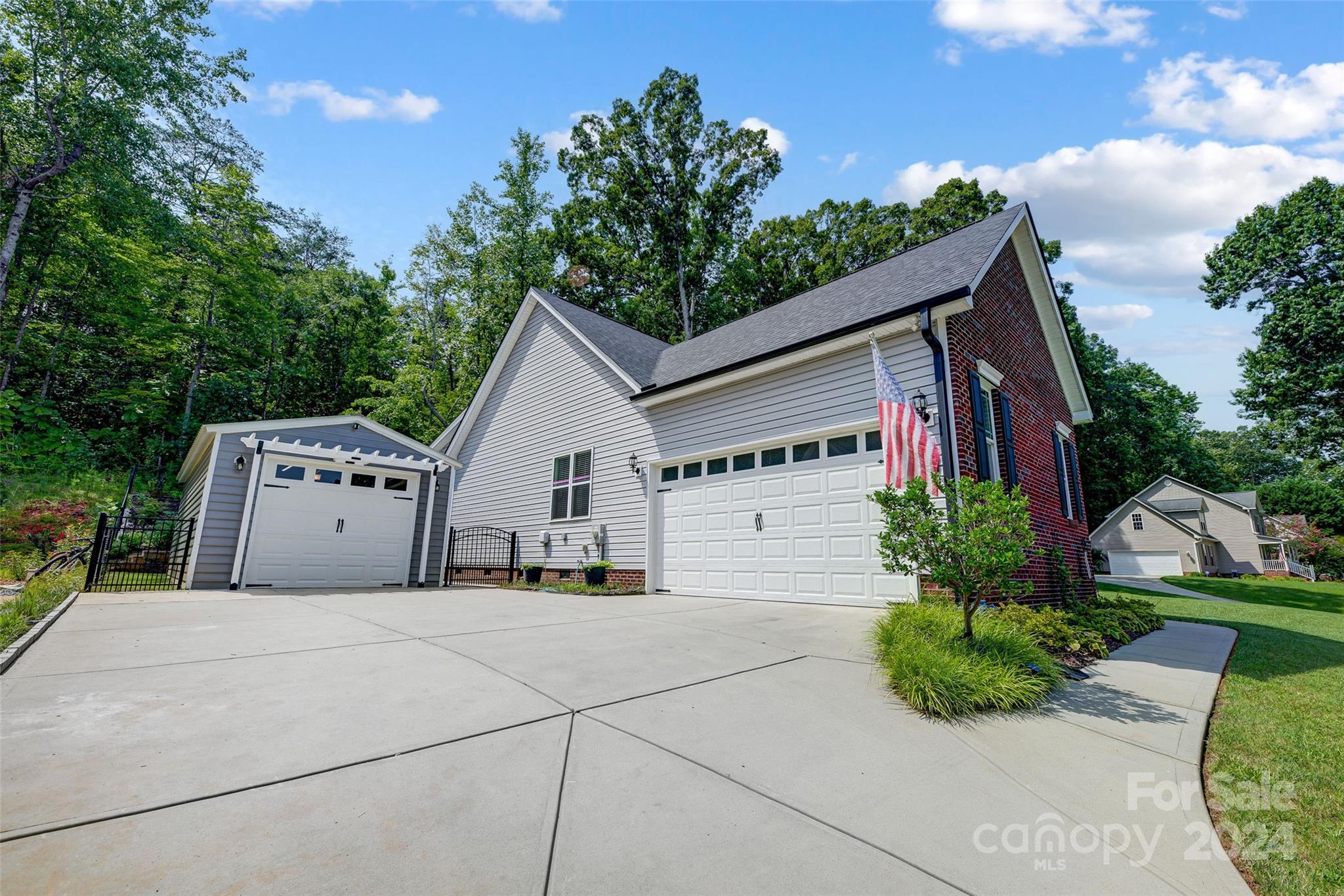 Bennington Woods - Residential