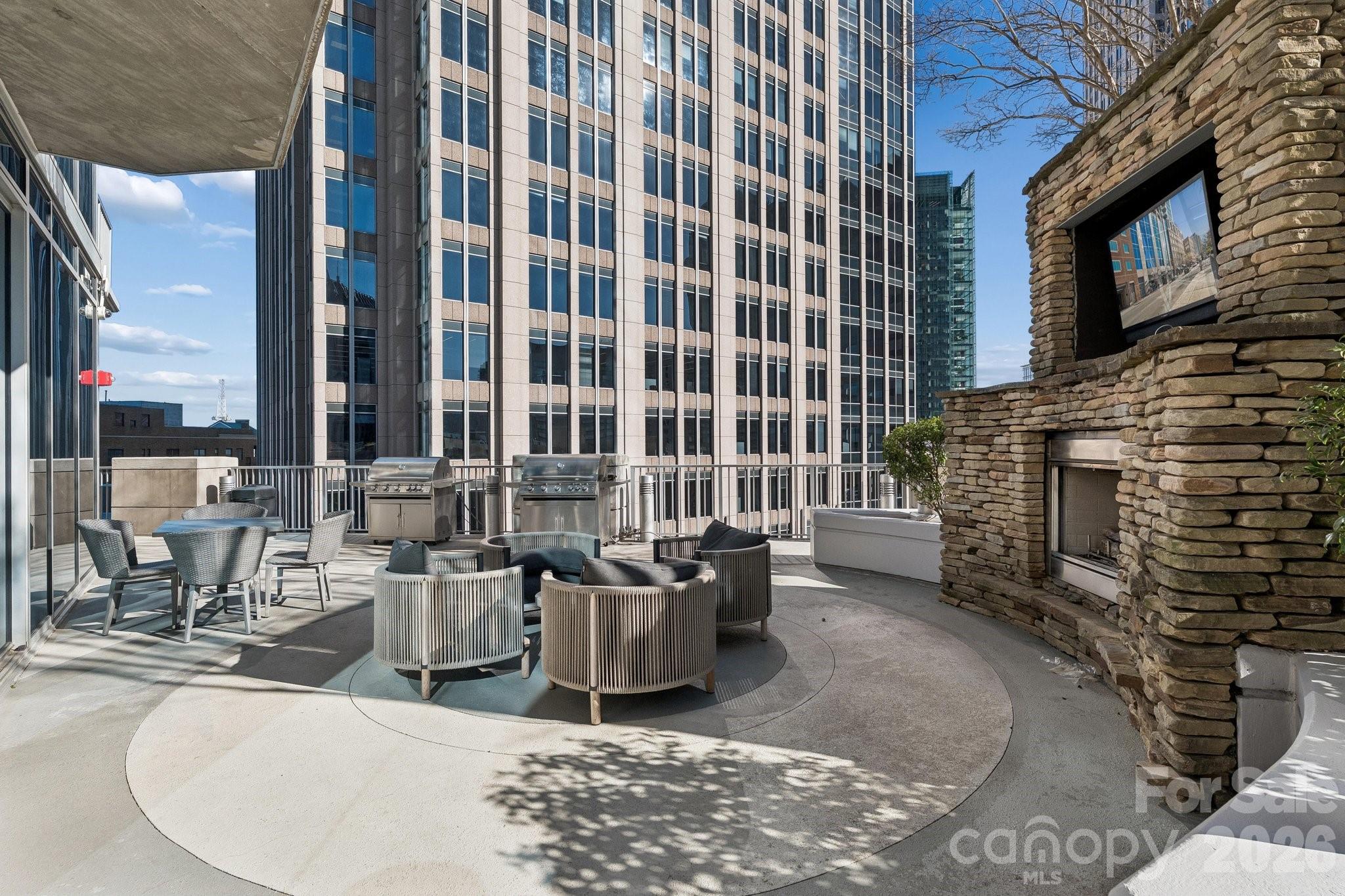 Avenue Condominiums - Residential