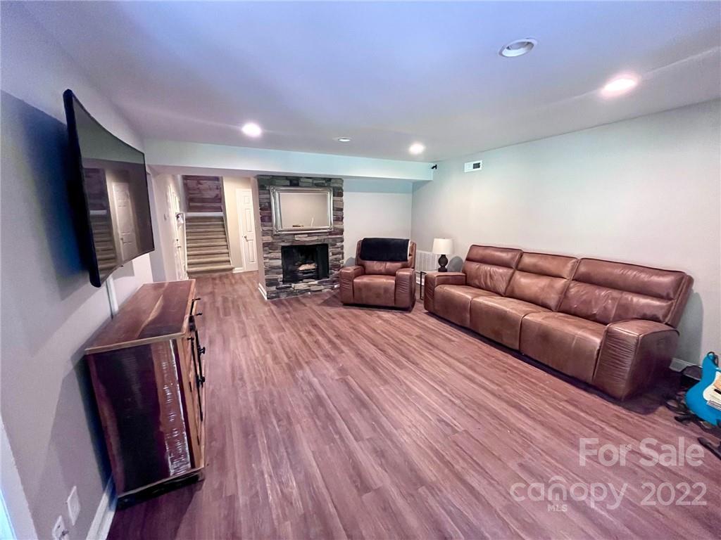 River Hills - Residential