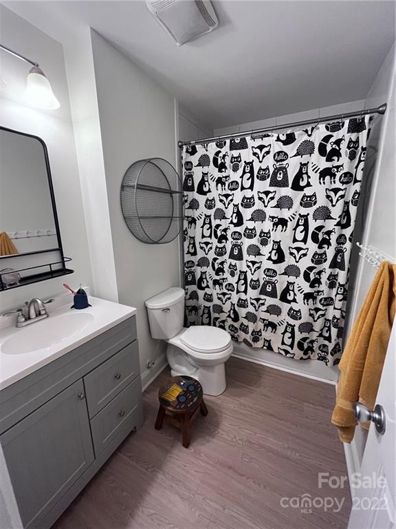 River Hills - Residential