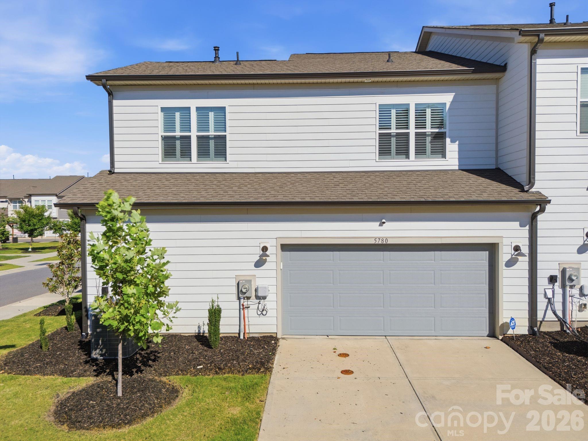 5780 Mantle Way