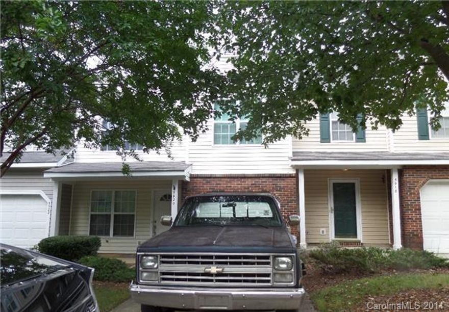 You will love coming home! Beautifully renovated home with 2 spacious bedrooms and 3 baths. Please contact us today to setup up a showing.