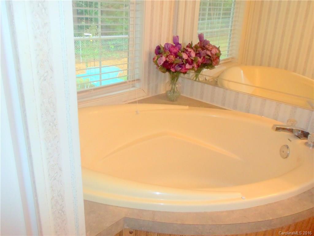 Kettle Creek - Residential