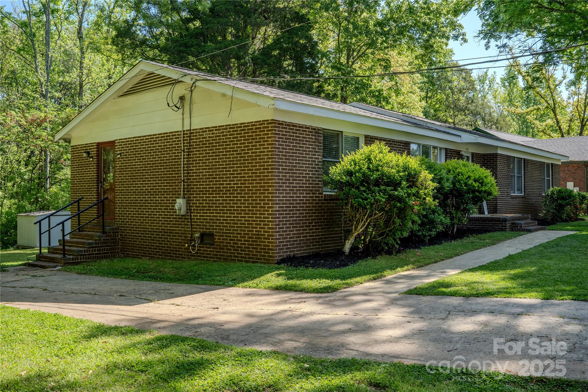 Sunset Park - Residential