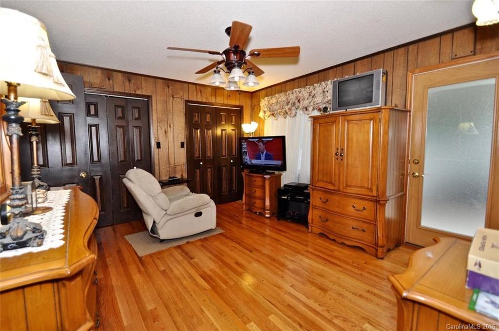 Black Horse Run - Residential