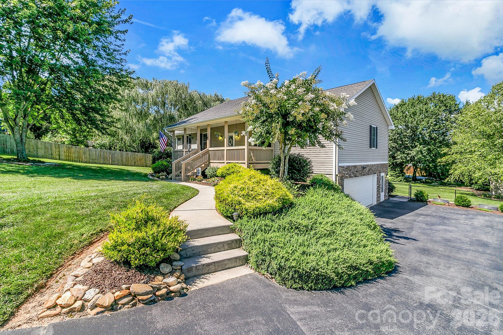 14 New Bishop Lane