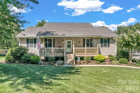 Photo of 14 New Bishop Lane, Fletcher, NC 28732 (MLS # 4410015)