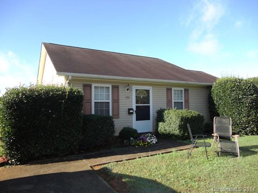 Cozy 2 Bedroom Duplex near Lake Norman For Rent!  Over 1,000 square feet which includes Living Room, Dining and open Kitchen. Enjoy 2 Bedrooms with 2 Full Baths and Laundry Closet.  Property also has a Rear Patio and Storage Building.  Lawn maintenance is included and tenant will be responsbile for all utilities.  No Smoking and Pets are negotiable with a non-refundable pet fee.