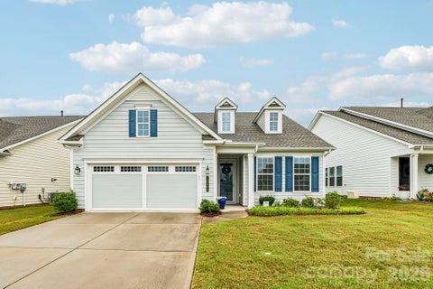 Photo of 10400 Superb Lane, Charlotte, NC 28215 (MLS # 4428108)