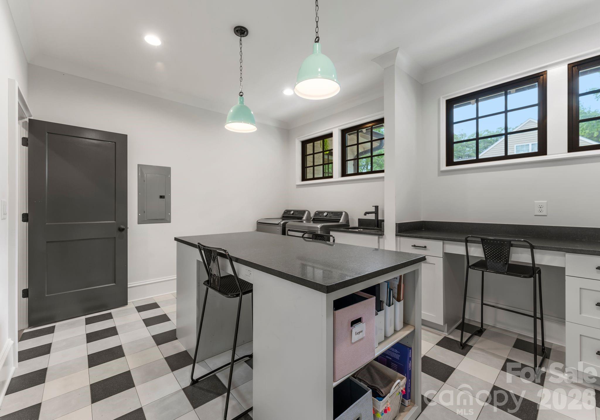 Mammoth Oaks - Residential