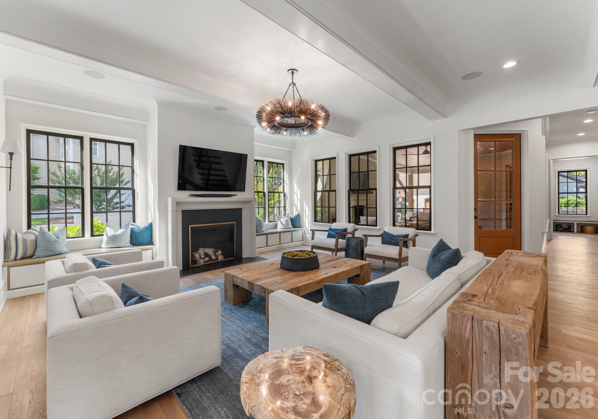 Mammoth Oaks - Residential