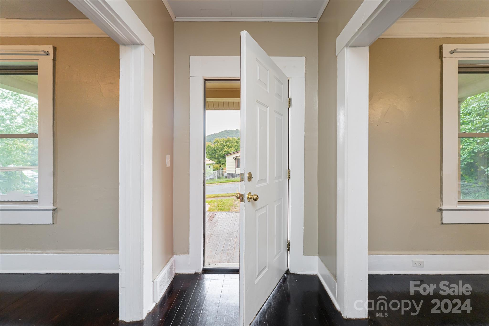 22 Pine Grove Avenue