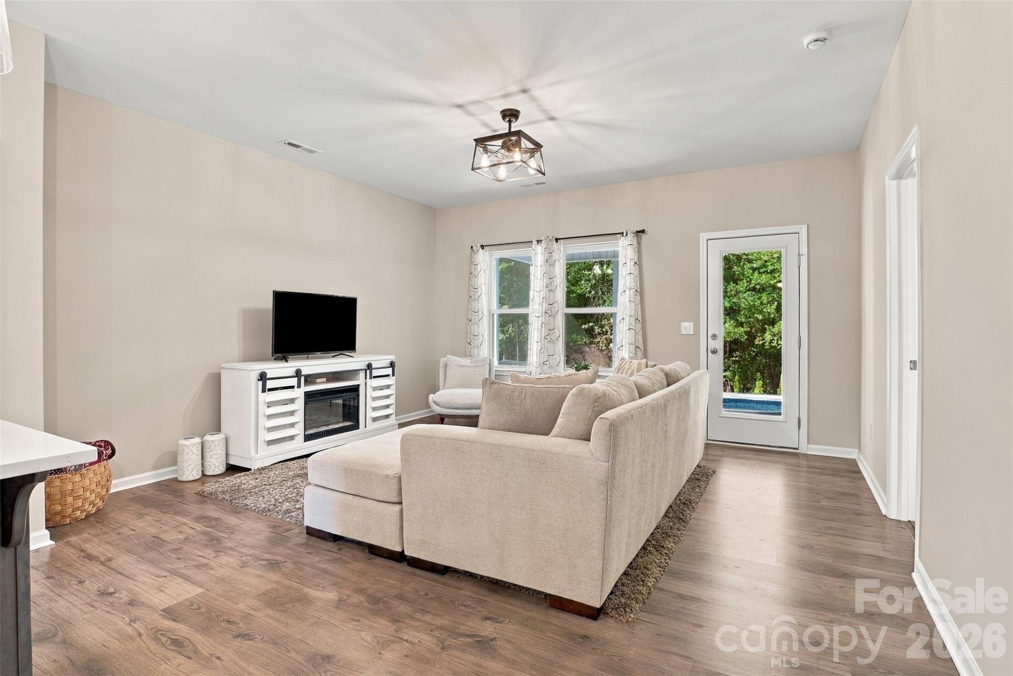 40245 Crooked Stick Drive