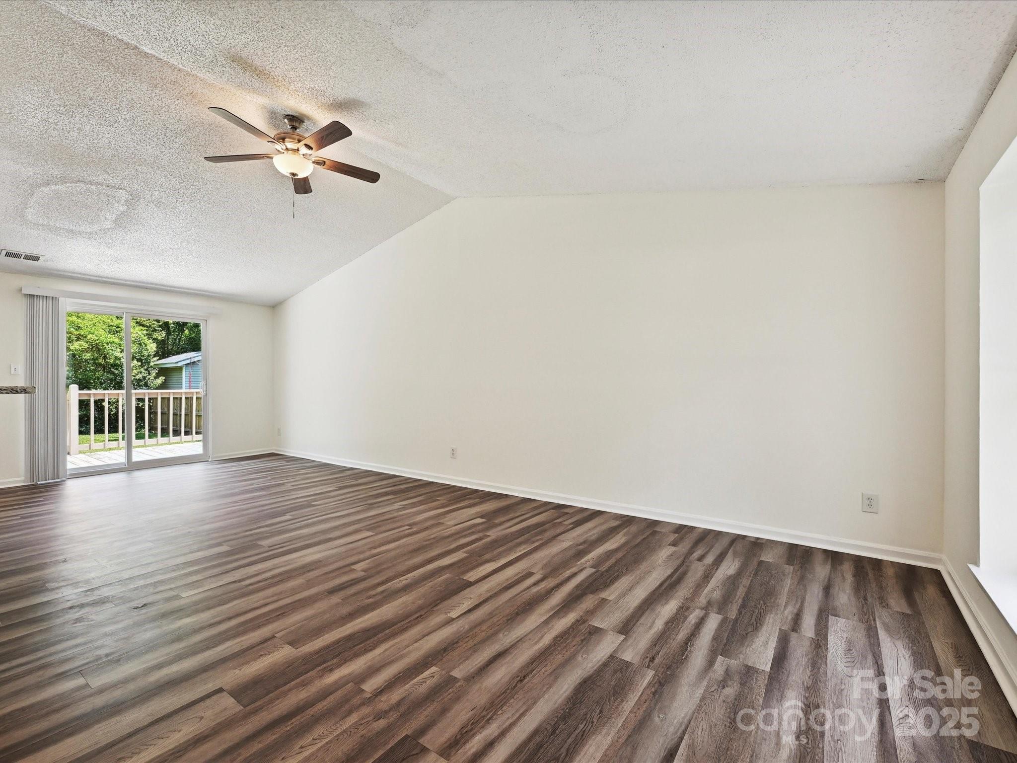 5811 Rock Hollow Drive