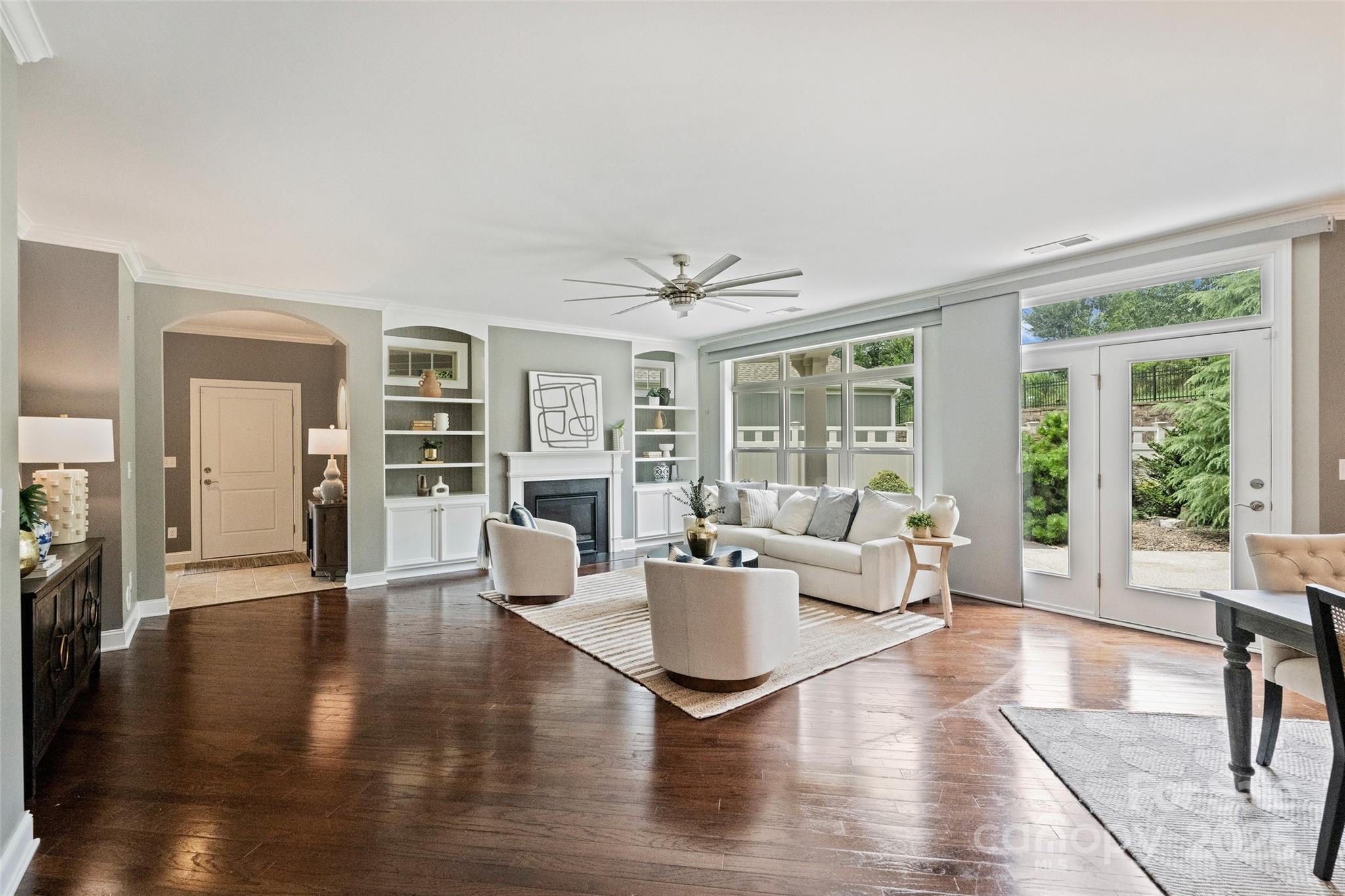 The Courtyards of Marvin - Residential